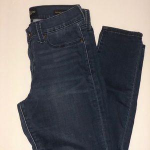 Women’s lucky brand jeans size 4/27